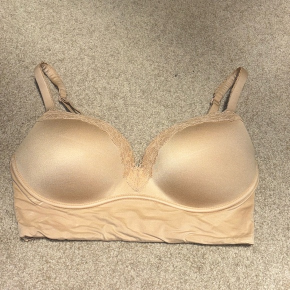 Victoria’s Secret Wireless Push Up Bralette - Picture 1 of 7